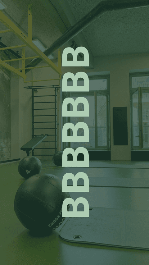 BBBBBBB: medicijnballen en matten in de sportzaal